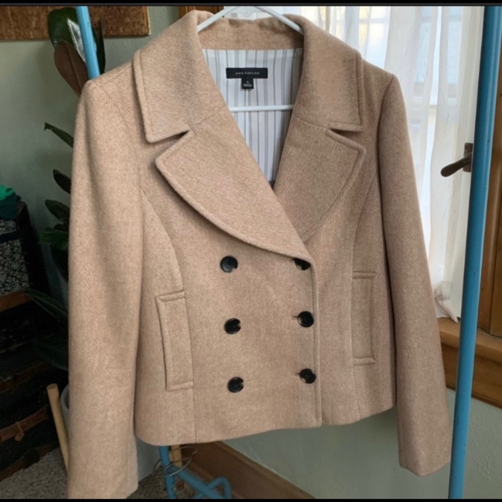 Ann Taylor tan wool double breasted coat sz s EUC